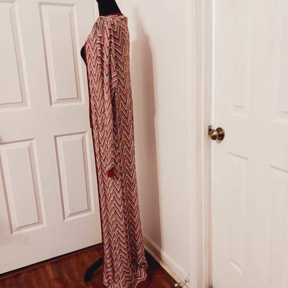 Sweater - Picture 5 of 9